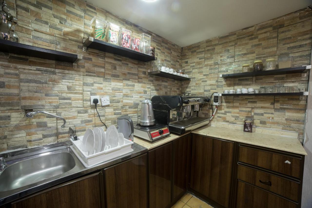 شقق مفروشة مميزة - Hotel Apartments For Rent Джедда Экстерьер фото